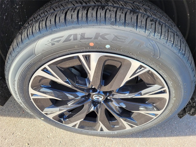 2025 Mazda CX-90 Plug-in Hybrid Premium Plus photo 4