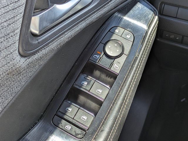 2023 Nissan Rogue SV photo 20