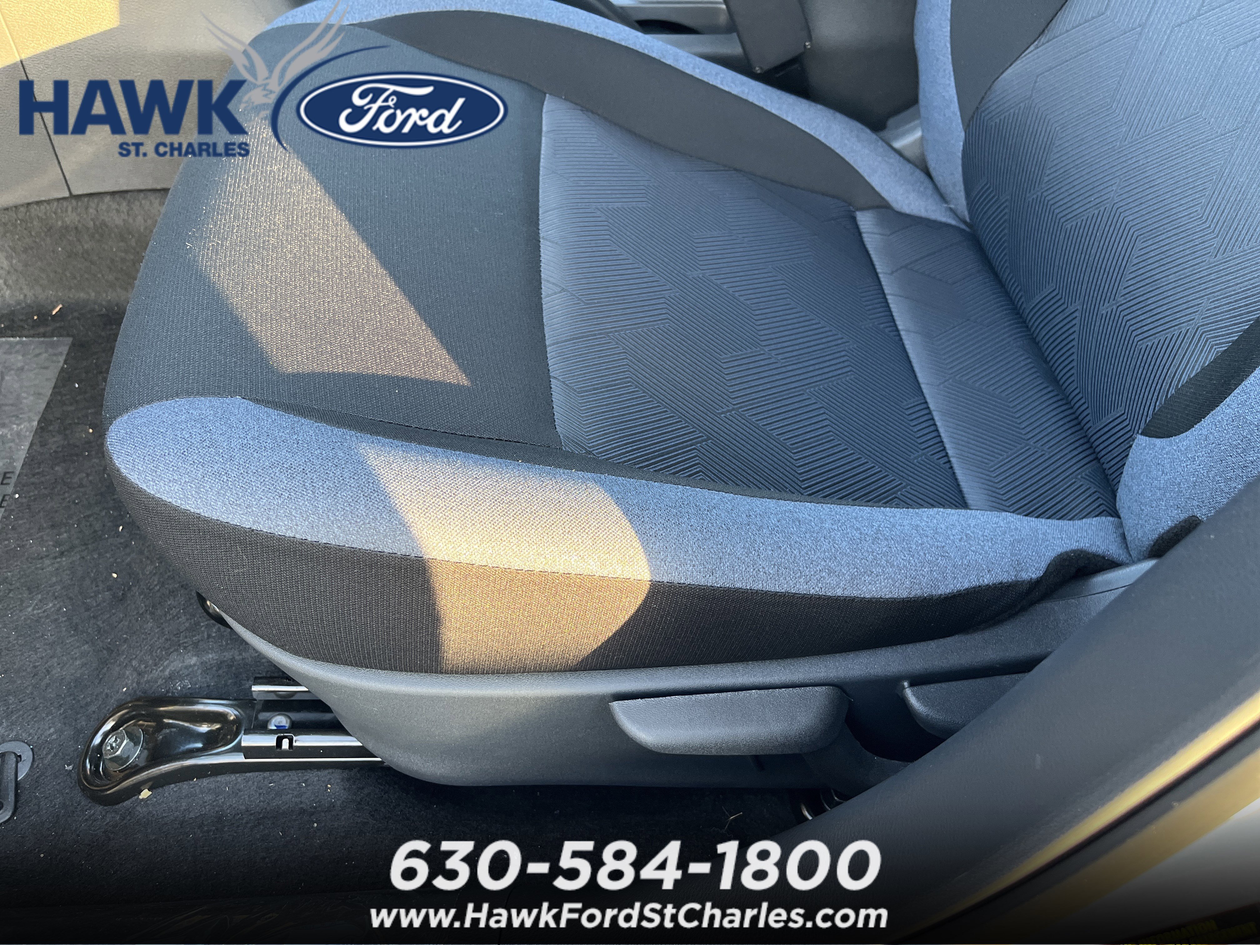 2025 NISSAN VERSA - Image 14