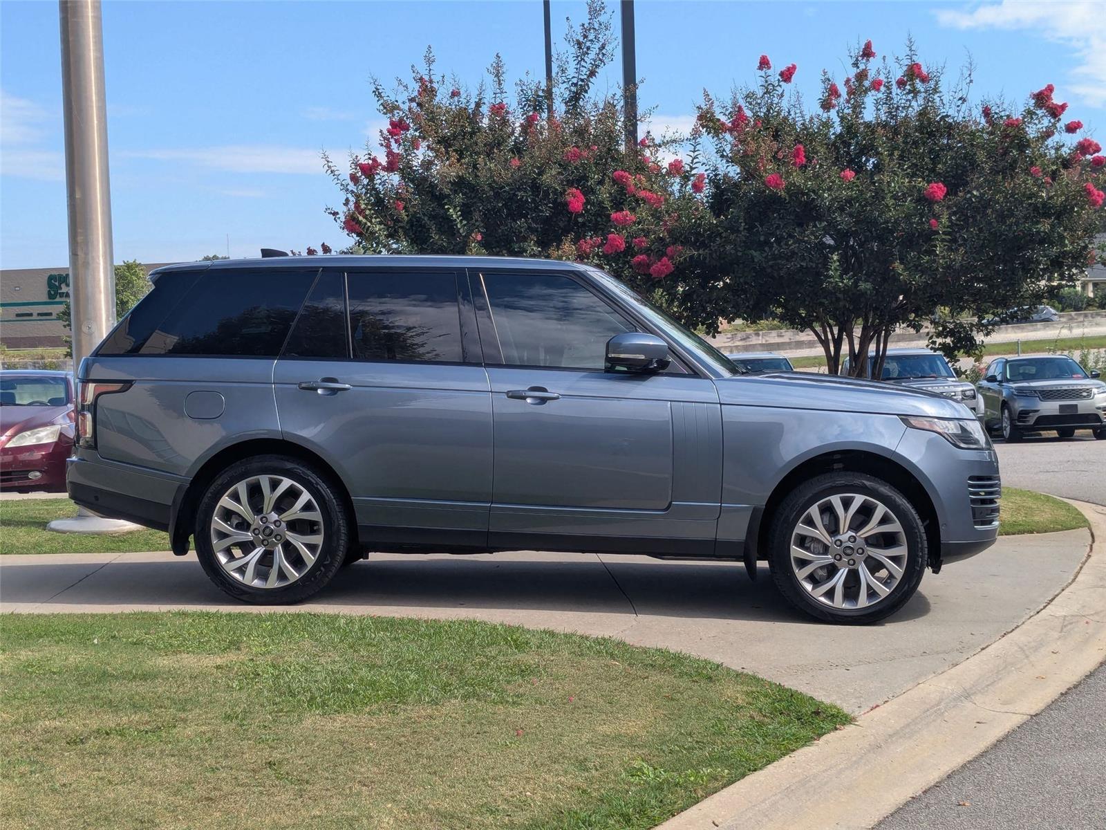 2019 Land Rover Range Rover photo 3