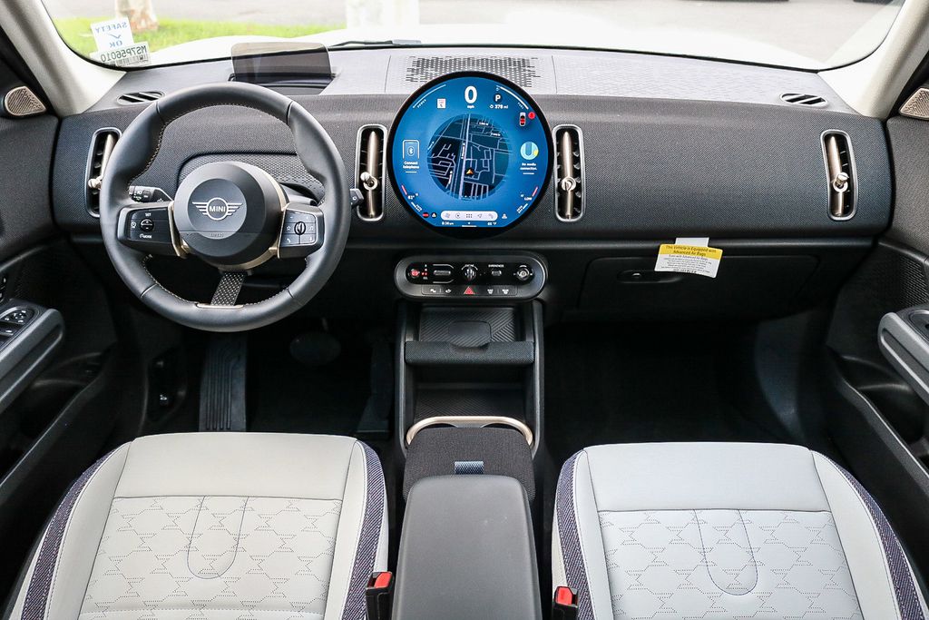 2025 Mini Cooper S ALL4 photo 11