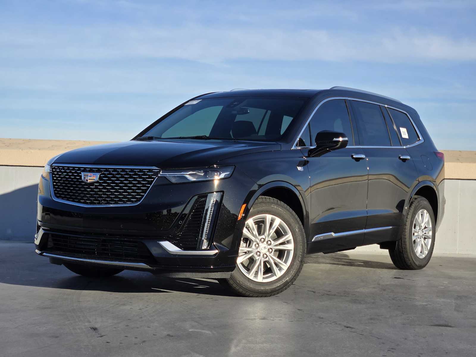 2025 Cadillac XT6 Luxury's photo