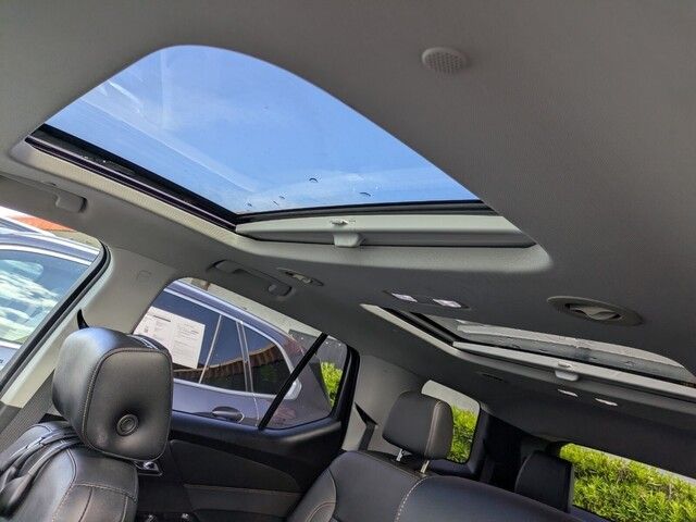 2019 Chevrolet Traverse Premier photo 8