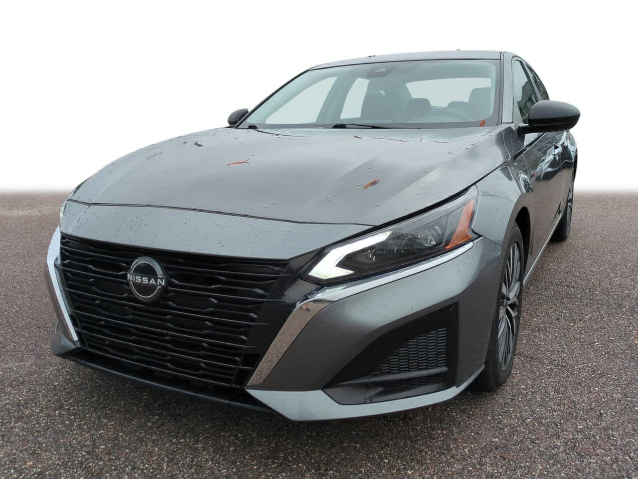 2024 Nissan Altima SV's photo