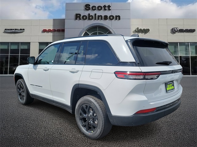 2025 Jeep Grand Cherokee Altitude X photo 3