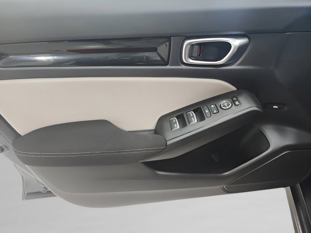 2022 Honda Civic EX photo 16