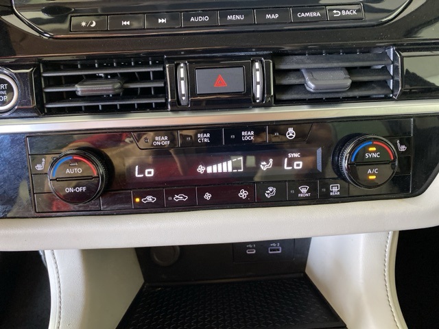 2022 Nissan Pathfinder SL photo 22