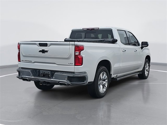 2022 Chevrolet Silverado 1500 LTZ photo 3