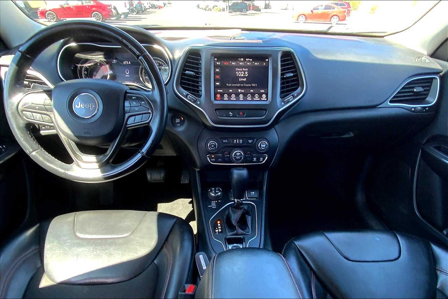 2019 Jeep Cherokee Trailhawk photo 12