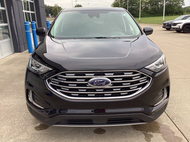 2021 Ford Edge SEL photo 3
