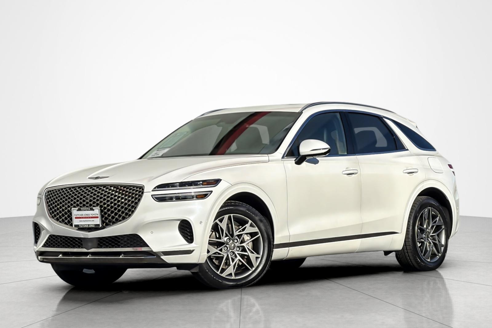 2023 GENESIS GV70 Standard's photo