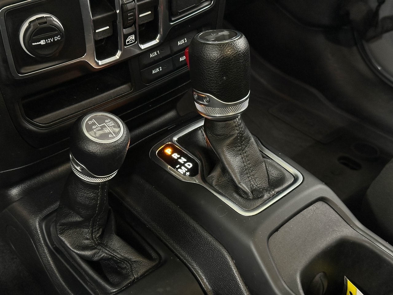 2023 Jeep Wrangler Base 4xe photo 28