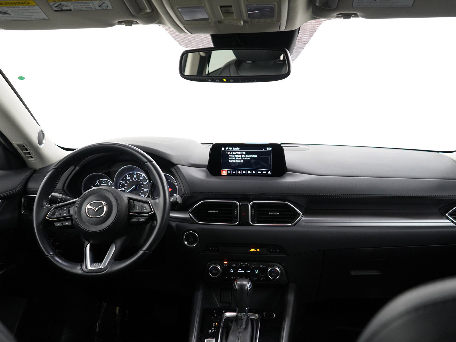 2018 Mazda CX-5 Touring photo 11