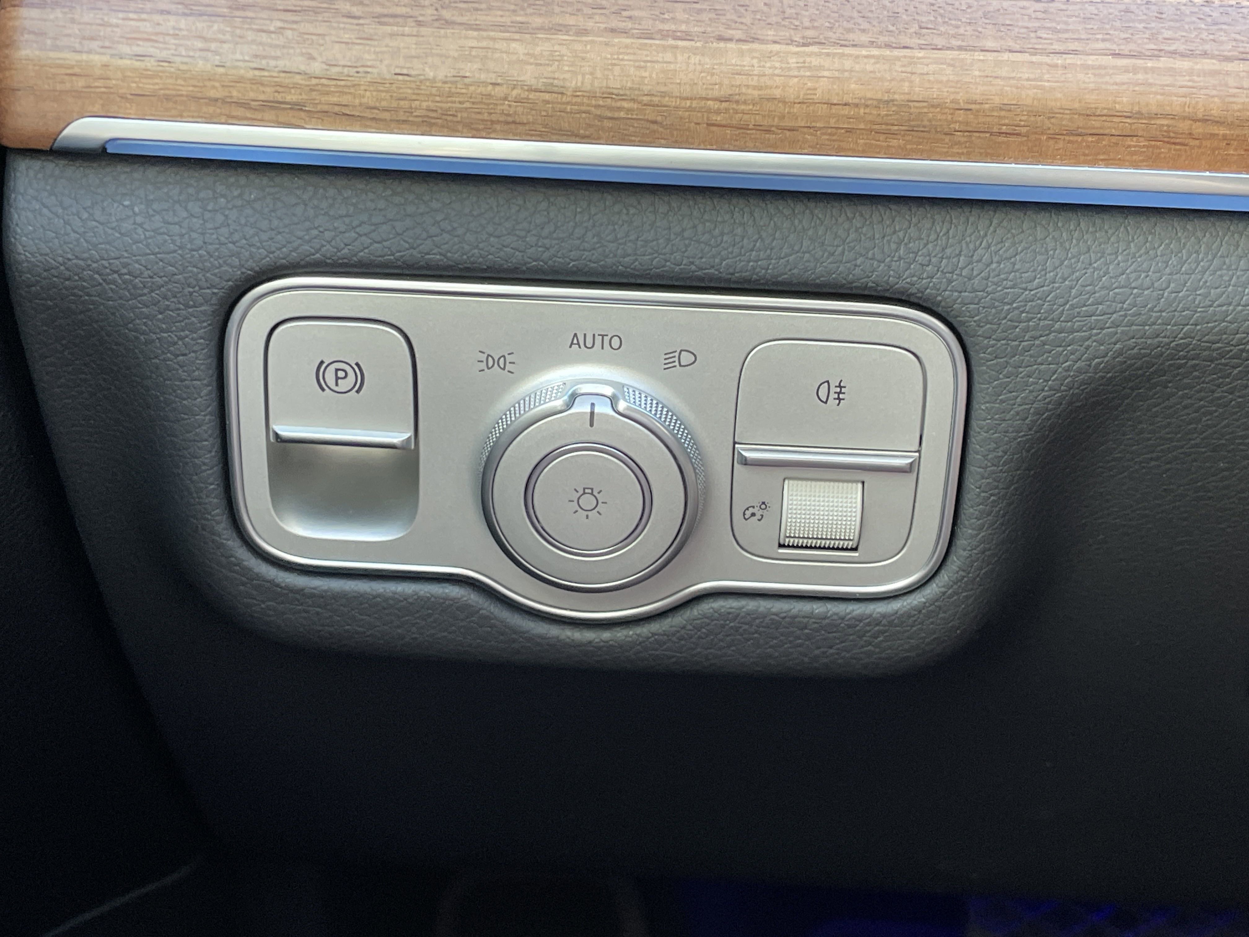 2024 Mercedes Benz GLE 350 4MATIC photo 11