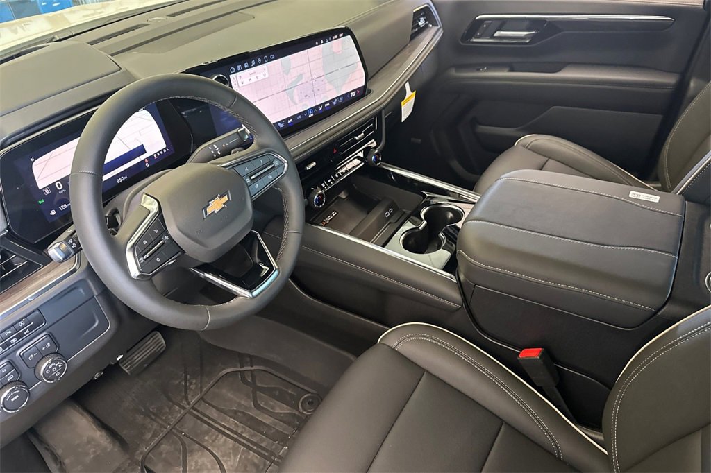 2025 Chevrolet Tahoe Premier photo 10