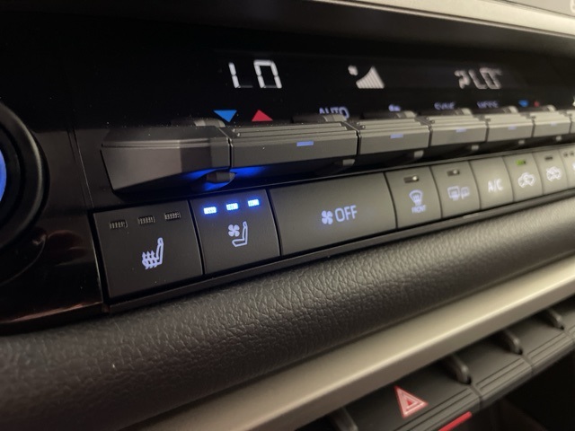 2024 Toyota Tundra Limited photo 27