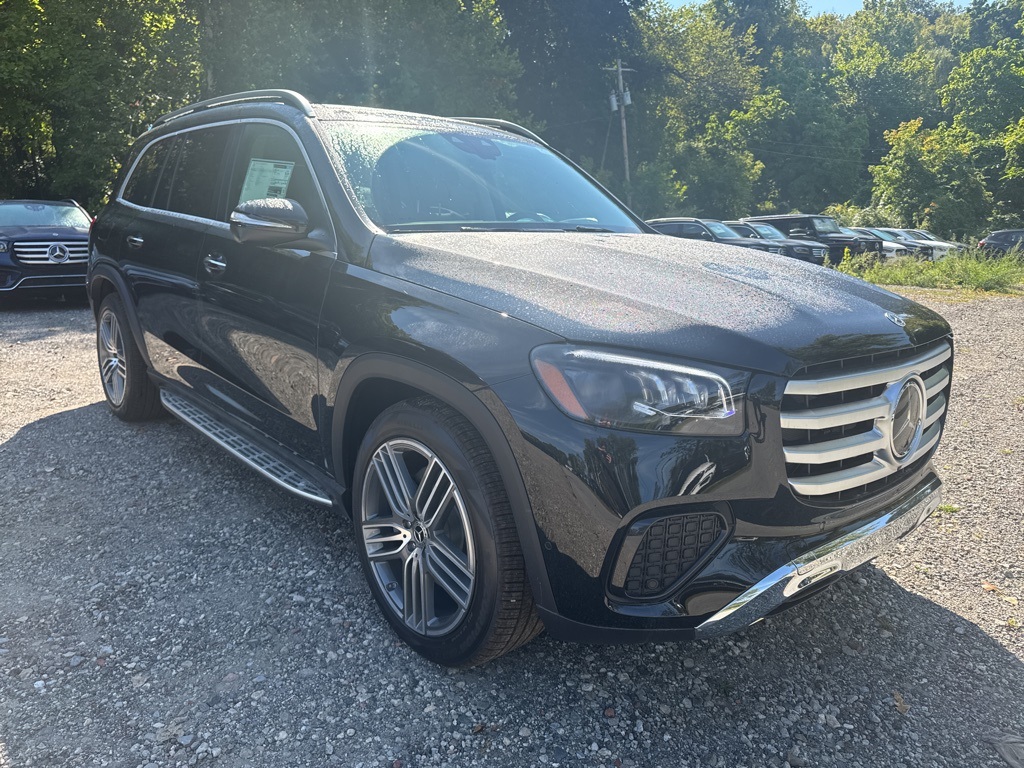 2026 Mercedes-Benz GLS Base's photo
