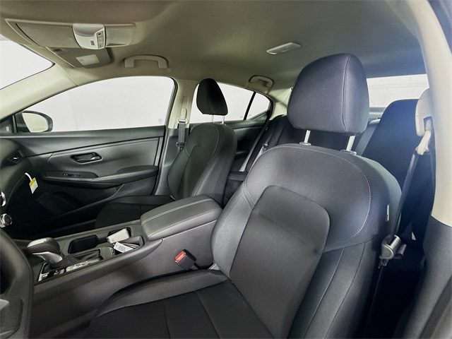 2025 Nissan Sentra S photo 4