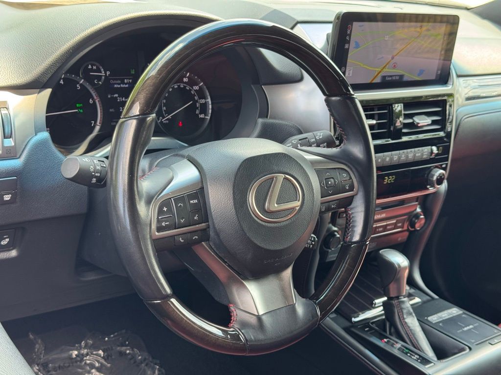 2023 Lexus GX 460 photo 16