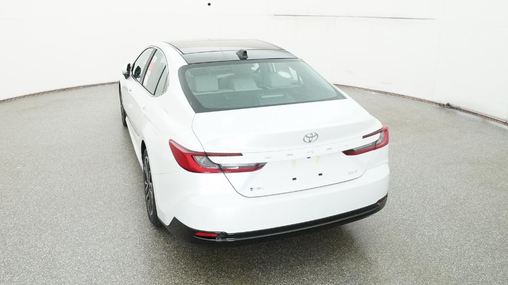 2025 Toyota Camry XLE photo 16
