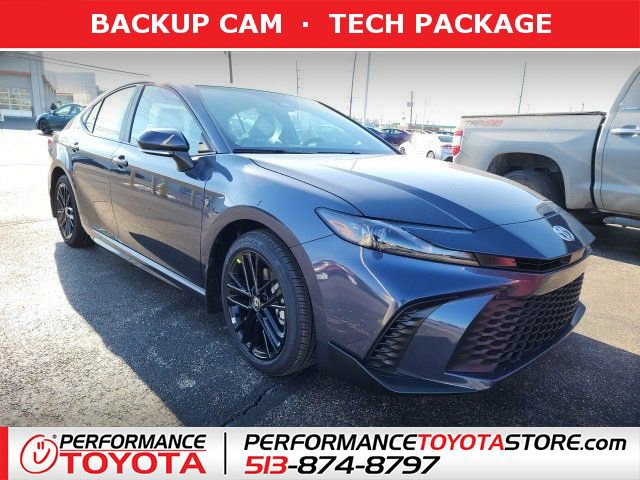 2026 Toyota Camry SE's photo