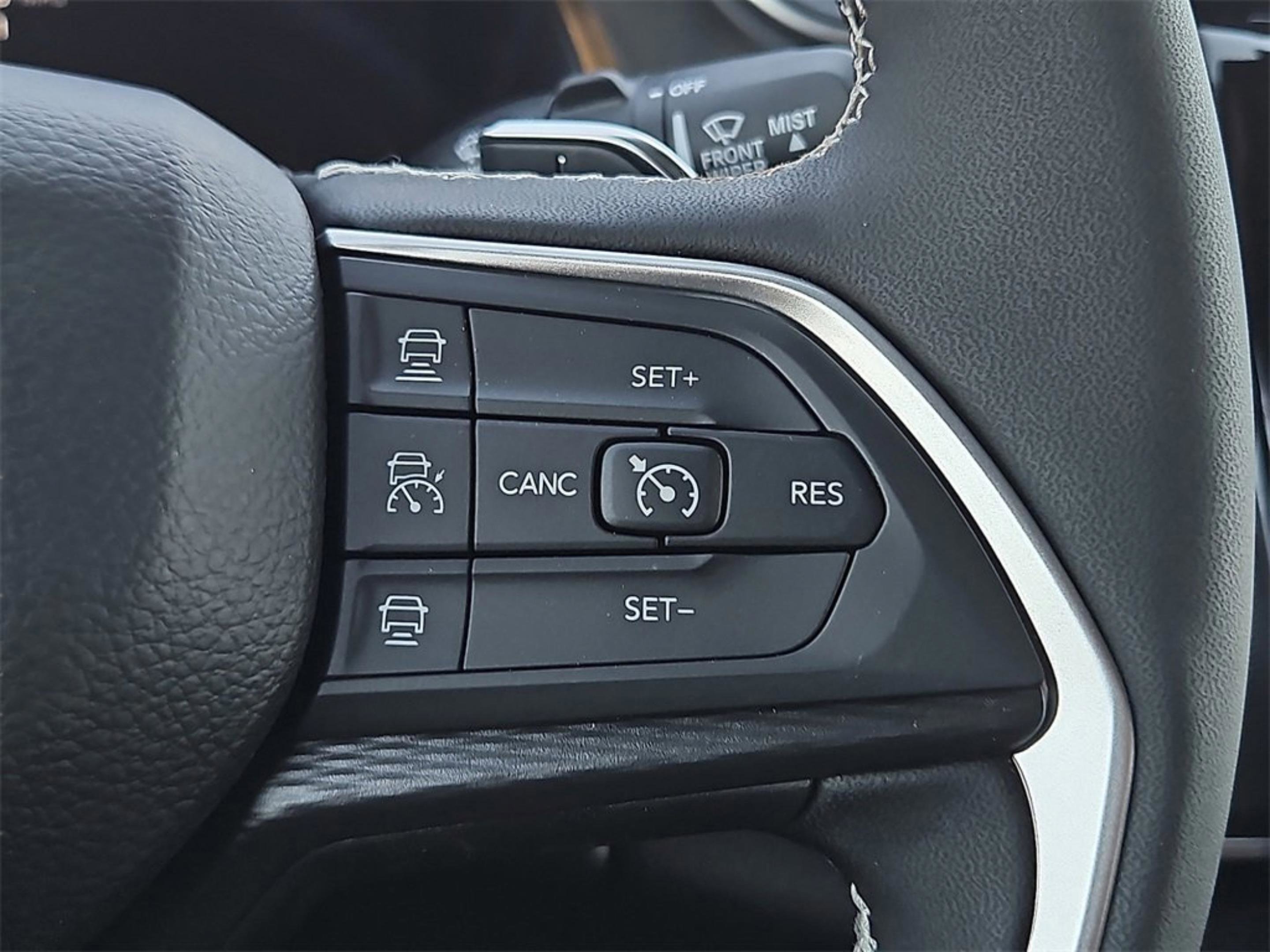 2025 Jeep Grand Cherokee Laredo X photo 17