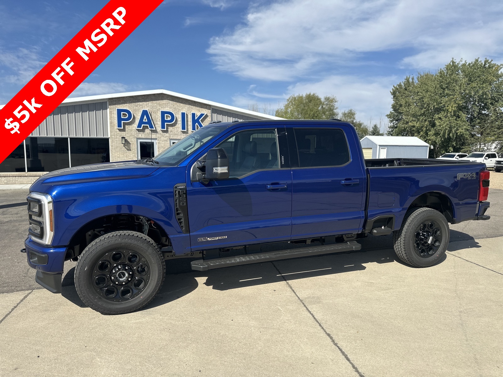 2026 Ford F-350 Super Duty Lariat's photo