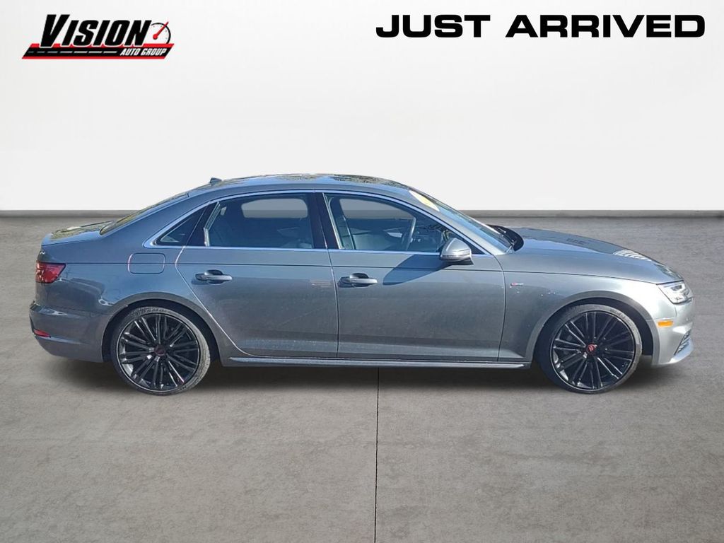 2017 Audi A4 2.0T Premium Plus Quattro photo 4