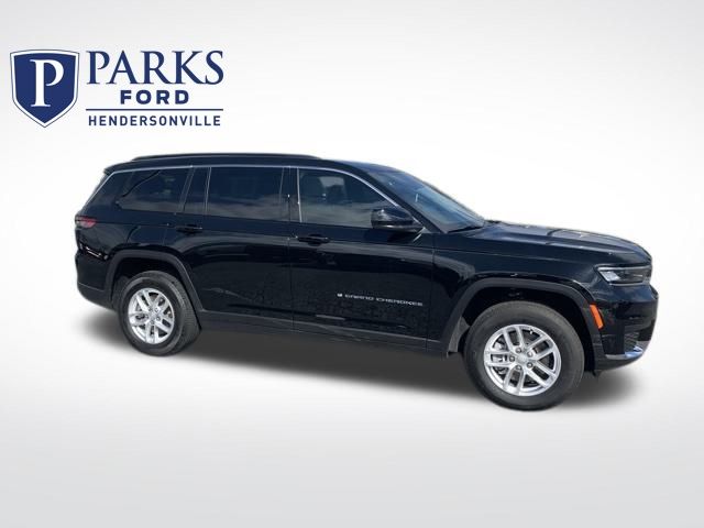 2025 Jeep Grand Cherokee L Laredo's photo