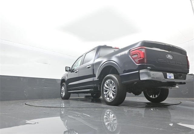 2025 Ford F-150 Lariat photo 36