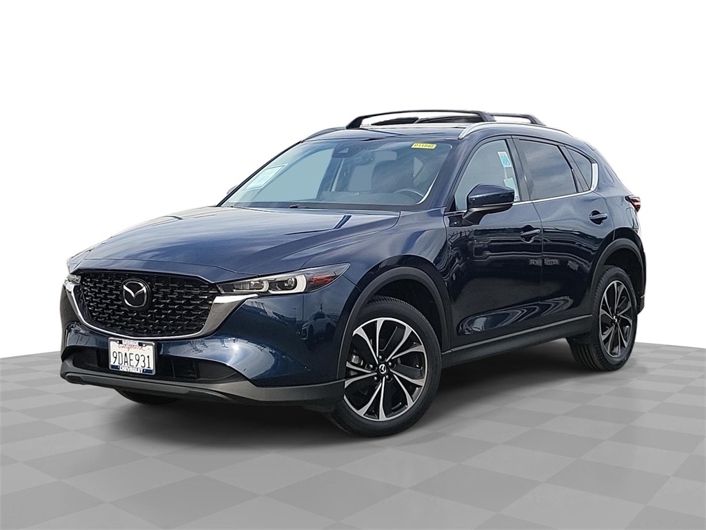 2022 Mazda CX-5 S Premium package's photo