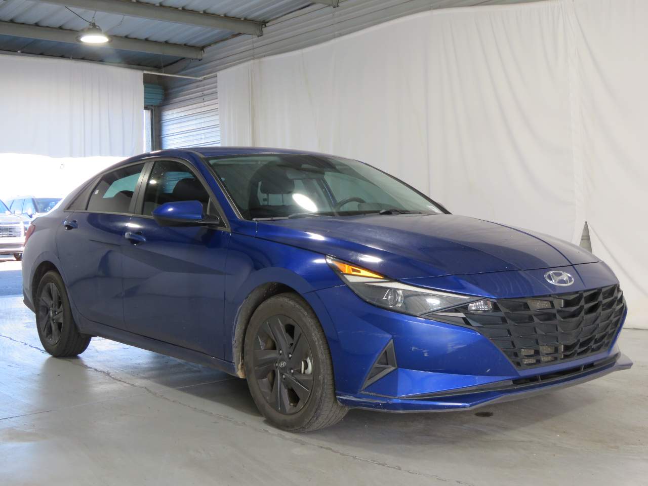 2021 Hyundai Elantra SEL photo 3