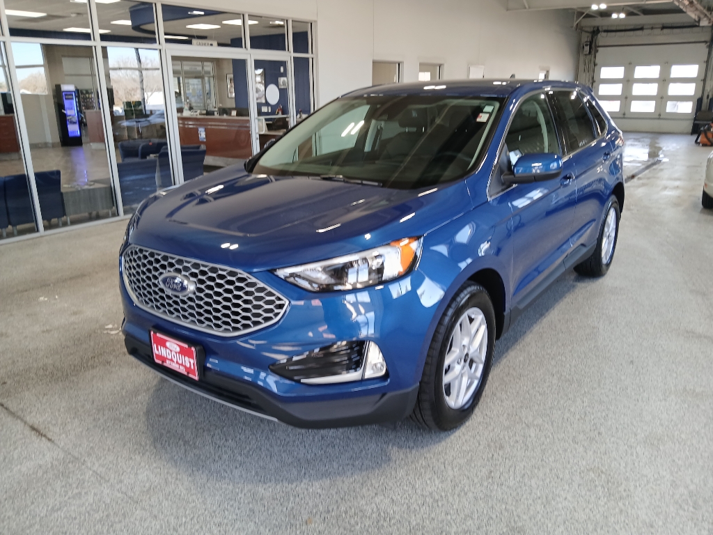 2024 Ford Edge SEL photo 4