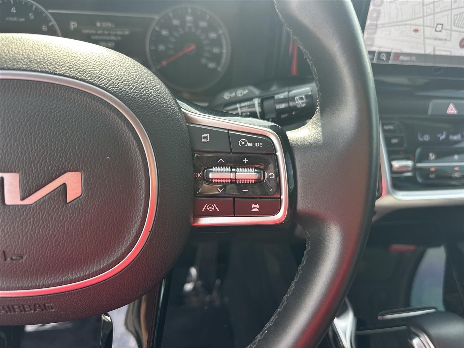 2022 Kia Sorento SX photo 10
