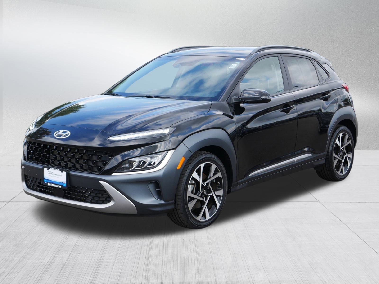 2023 Hyundai Kona Limited photo 3