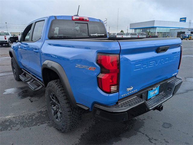 2025 Chevrolet Colorado ZR2 photo 3