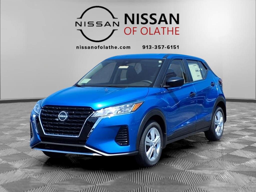 2025 Nissan KICKS PLAY Base's photo