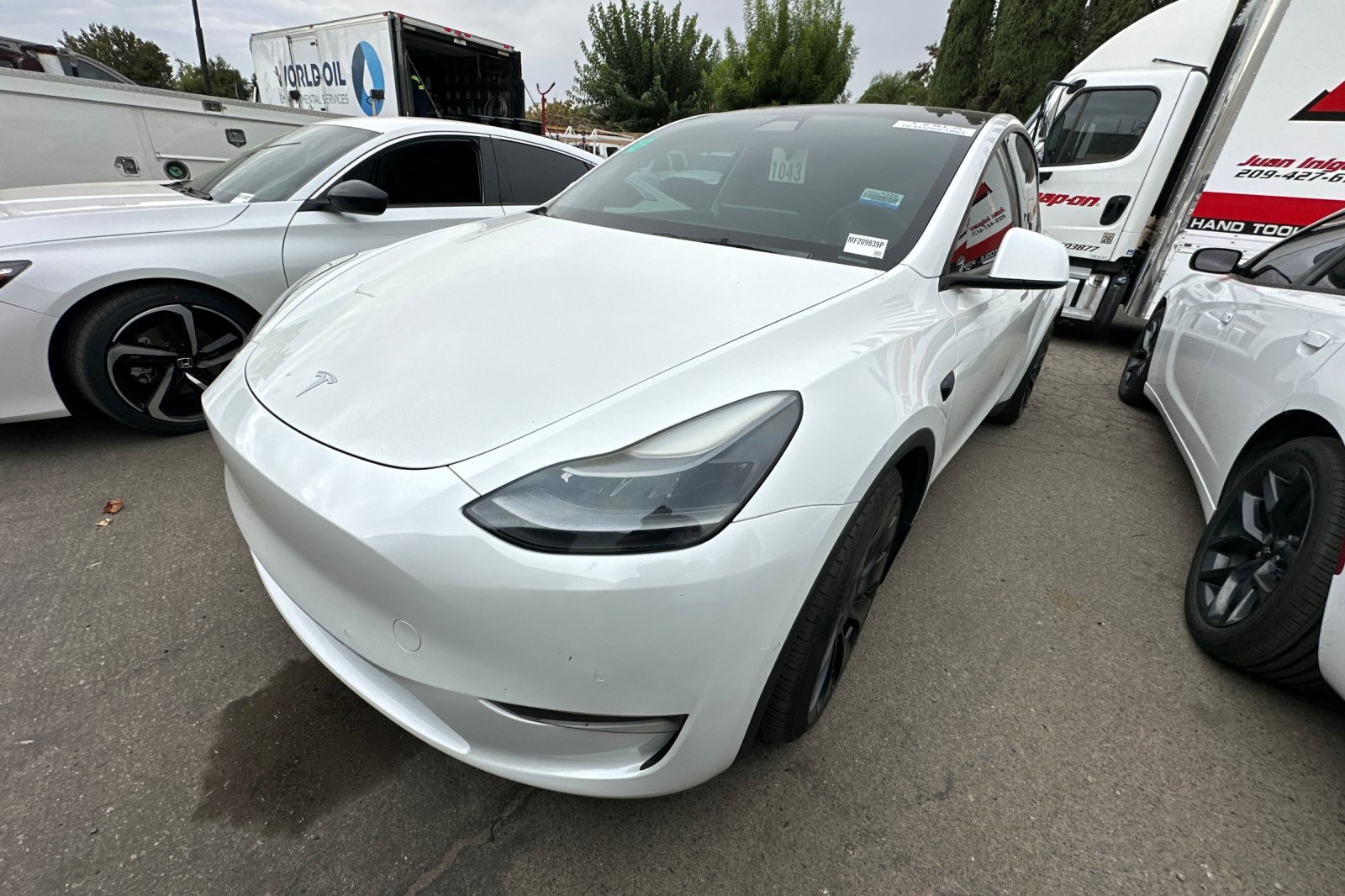 2021 Tesla Model Y Performance photo 2