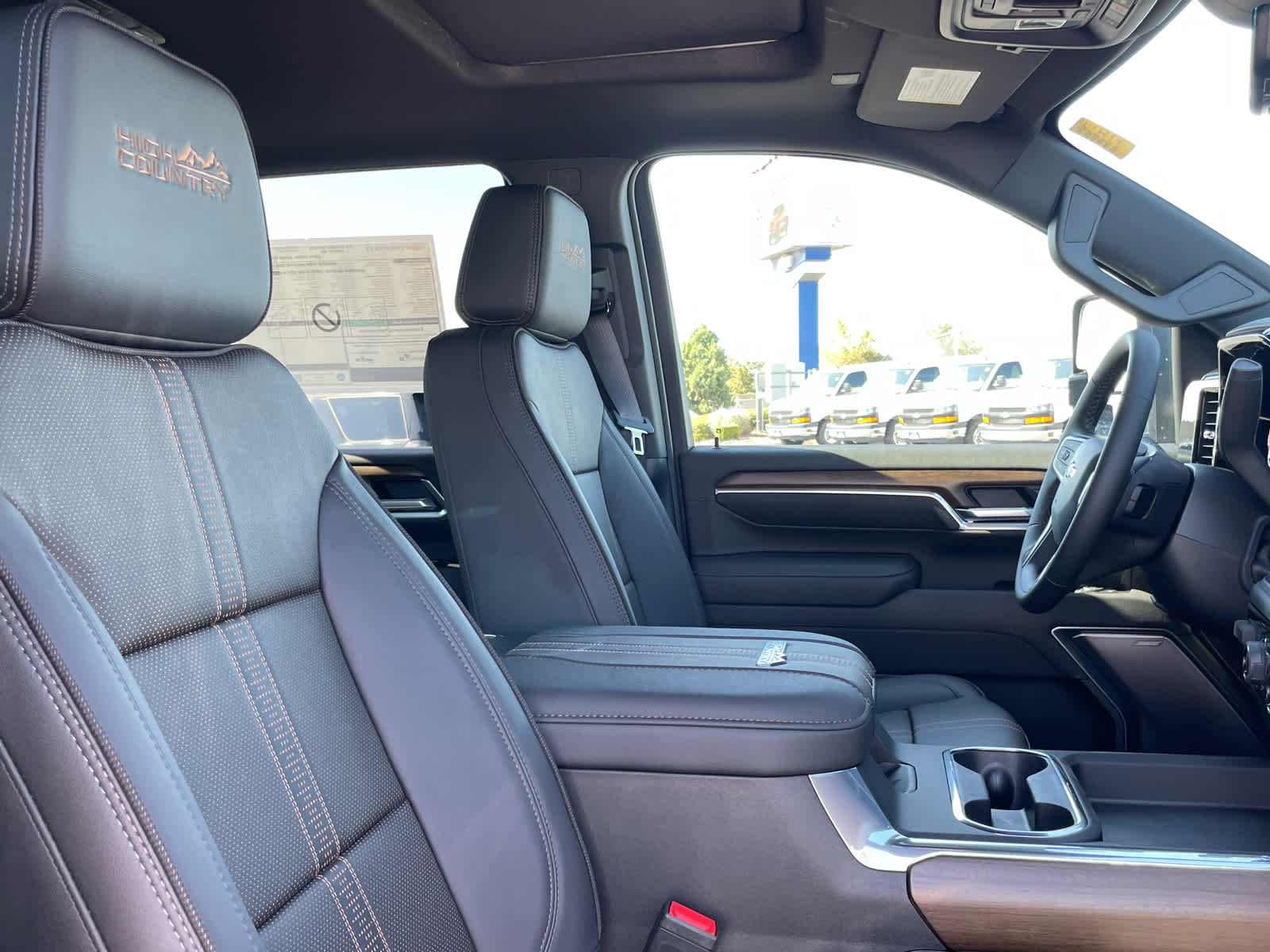 2026 Chevrolet Silverado 3500HD High Country photo 37