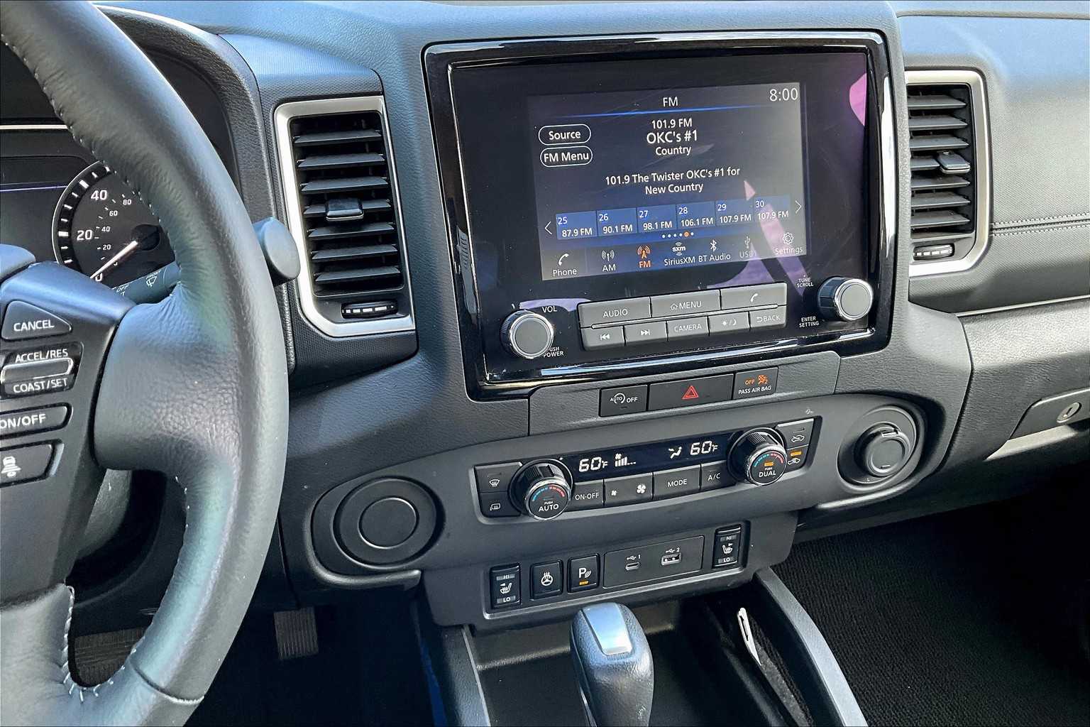2024 Nissan Frontier SV photo 2