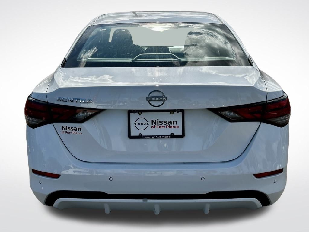 2025 Nissan Sentra S photo 5