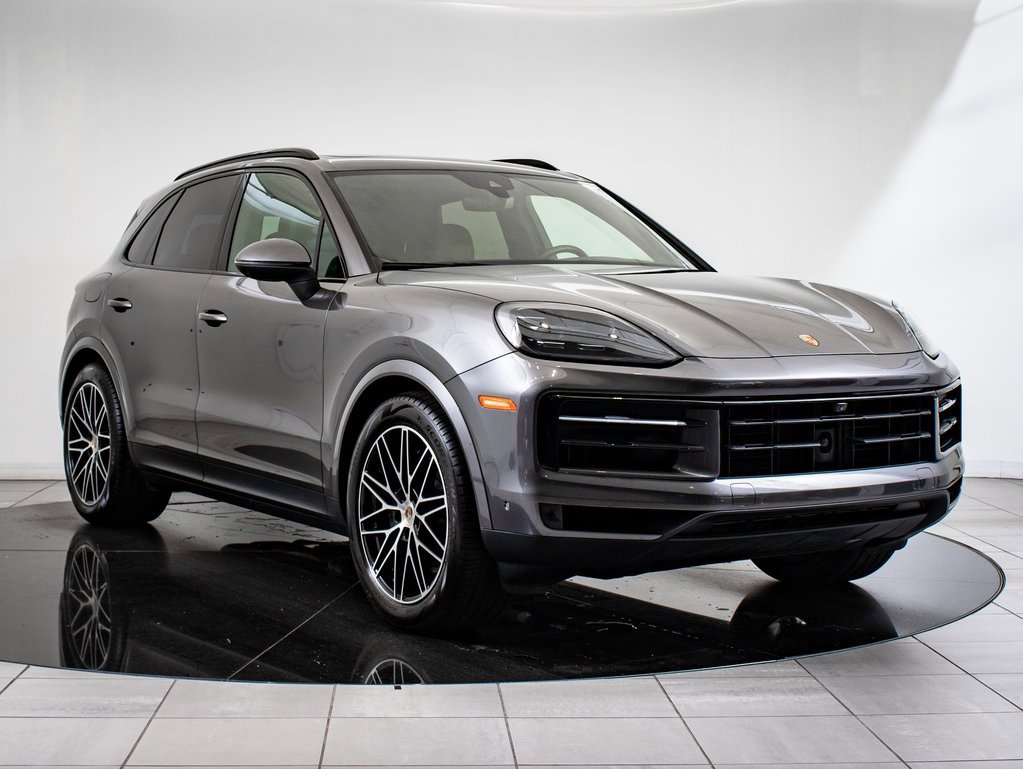 2024 Porsche Cayenne photo 10