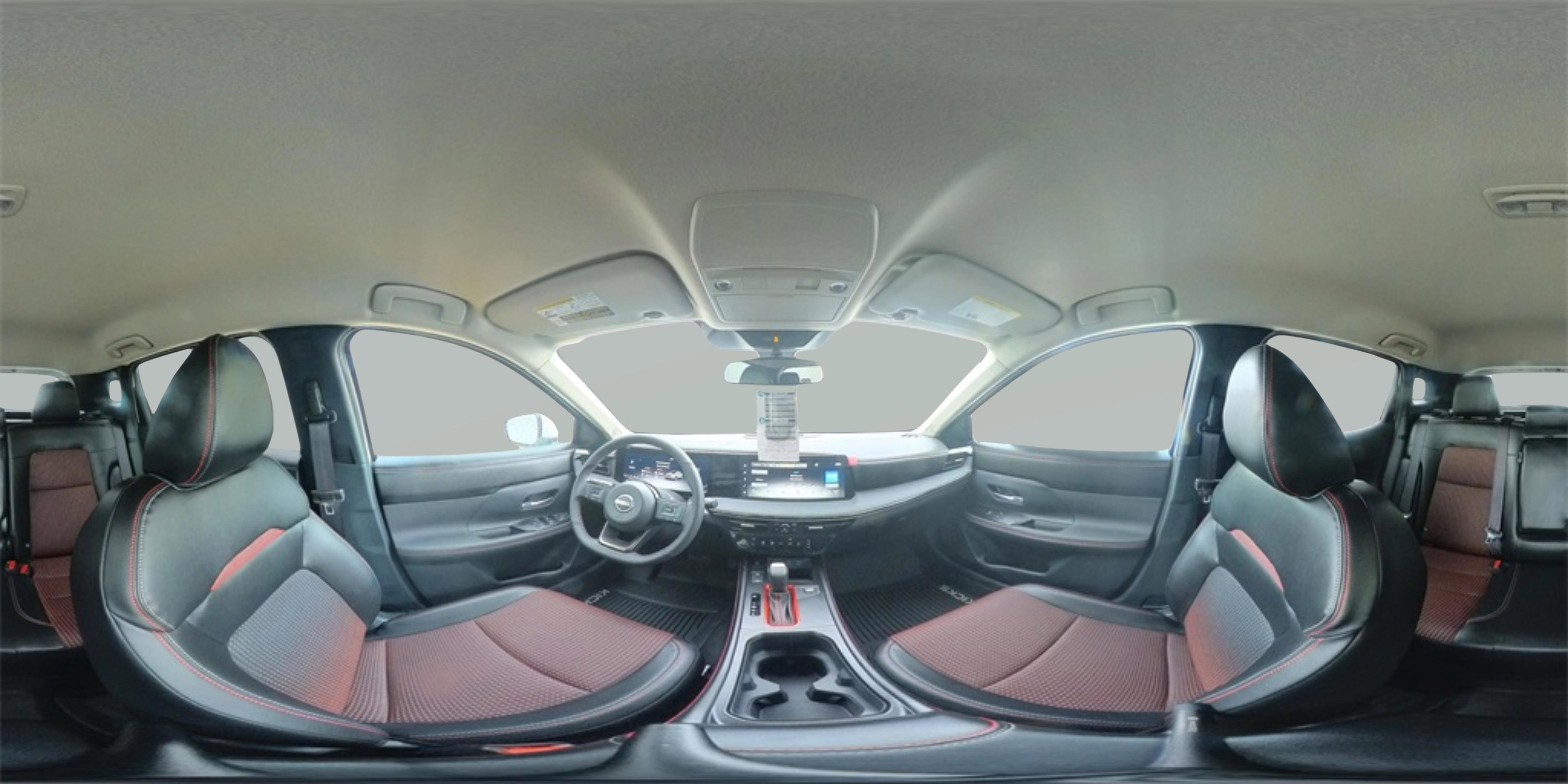 2025 Nissan Kicks SR photo 12