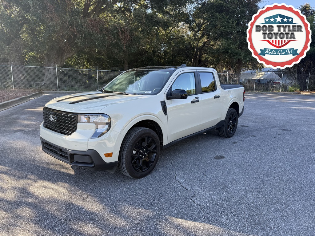 2025 Ford Maverick XLT's photo