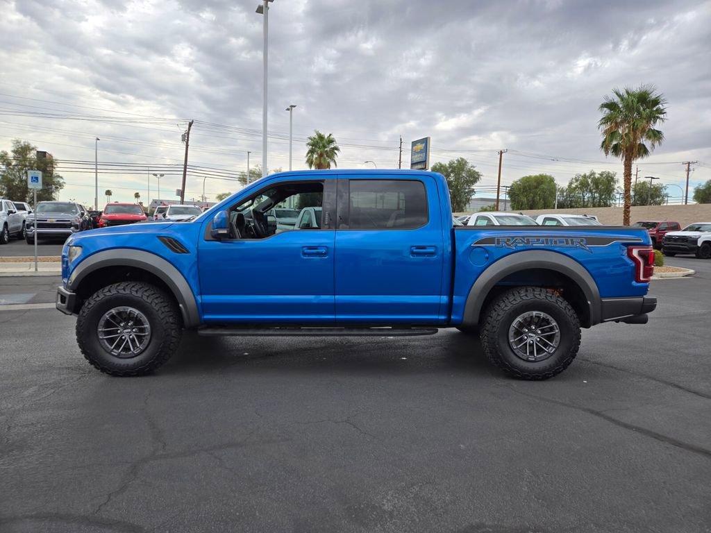 2020 Ford F-150 Raptor photo 2