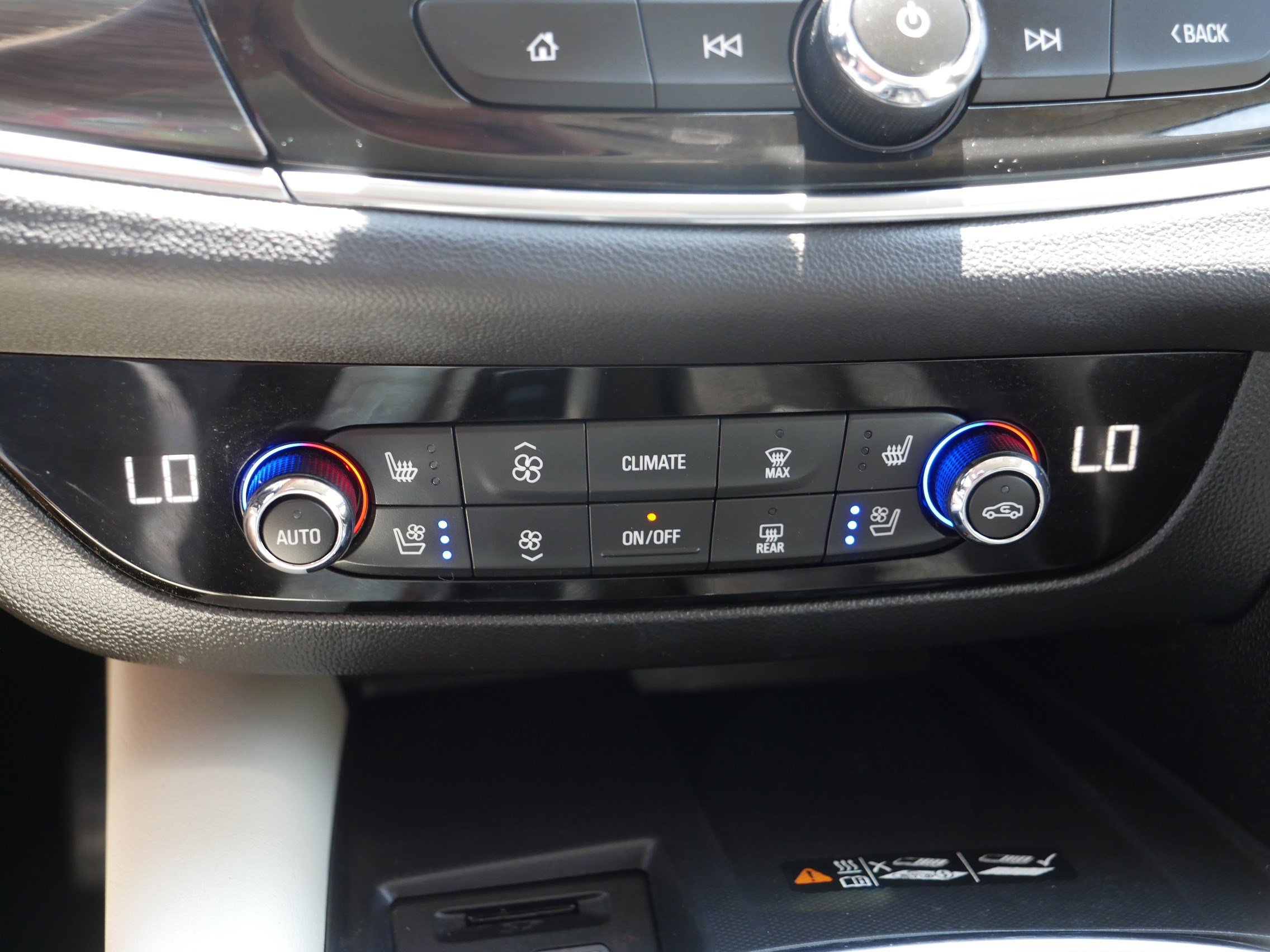 2023 Buick Enclave Premium photo 23
