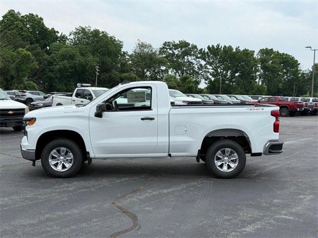 2025 Chevrolet Silverado 1500 photo 2
