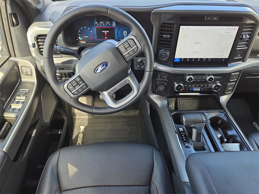 2025 Ford F-150 Lariat photo 11