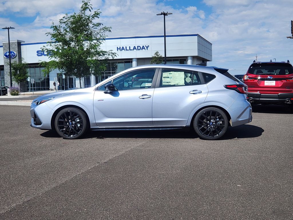 2025 Subaru Impreza RS photo 2
