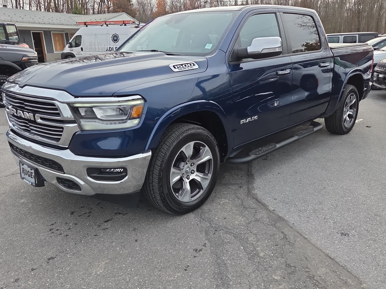 2022 Ram 1500 Laramie photo 3